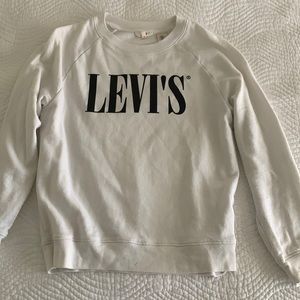 LEVI’S white crew neck